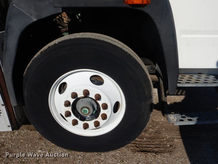 image for item GF9033 1997 Volvo FE paint striper truck