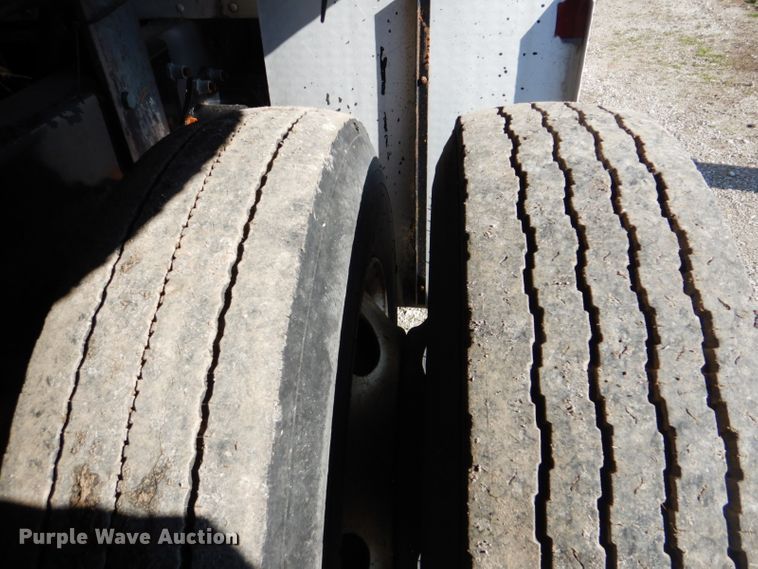 image for item GF9033 1997 Volvo FE paint striper truck