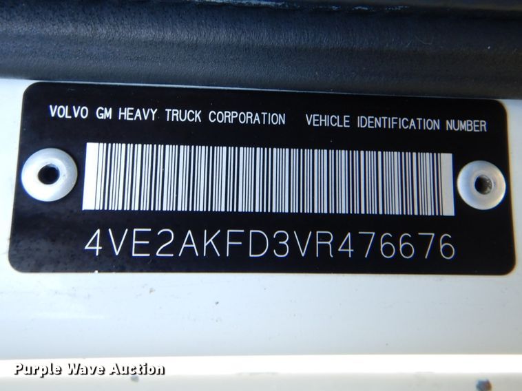 image for item GF9033 1997 Volvo FE paint striper truck