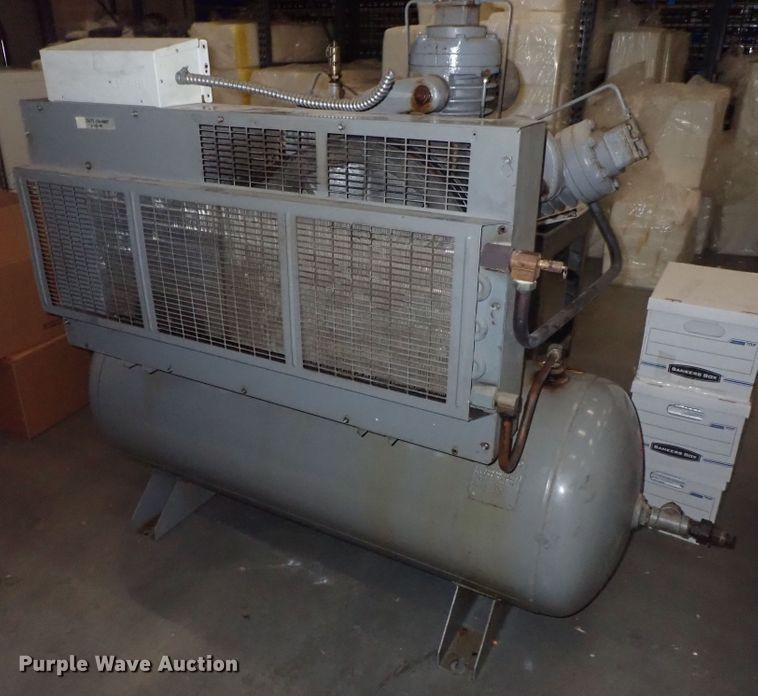 image for item GF9607 Ingersoll Rand T30 air compressor