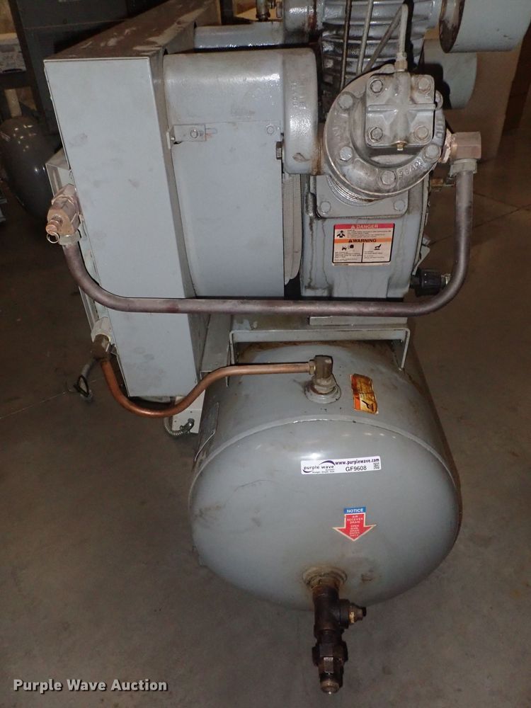 image for item GF9608 Ingersoll Rand T30 air compressor