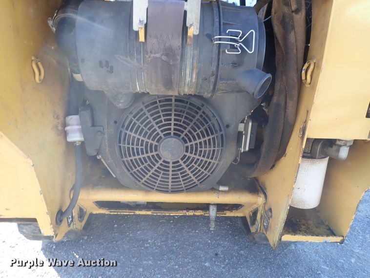 image for item GF9633 2013 Vermeer SC30TX stump grinder