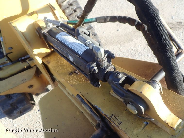 image for item GF9633 2013 Vermeer SC30TX stump grinder