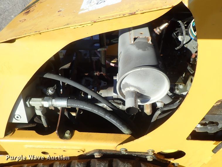 image for item GF9633 2013 Vermeer SC30TX stump grinder