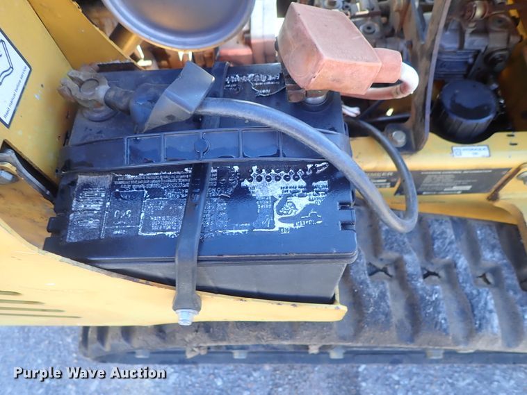 image for item GF9633 2013 Vermeer SC30TX stump grinder