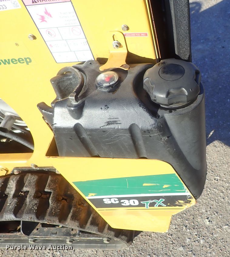 image for item GF9633 2013 Vermeer SC30TX stump grinder