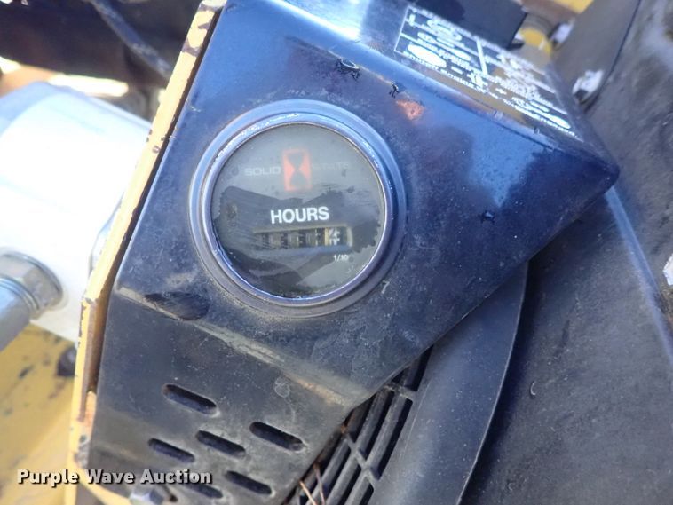 image for item GF9634 2005 Vermeer BC625A wood chipper