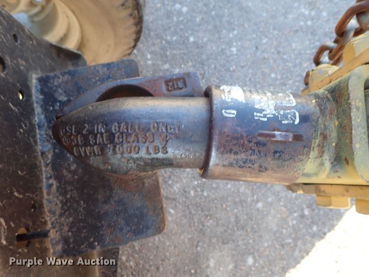 image for item GF9634 2005 Vermeer BC625A wood chipper