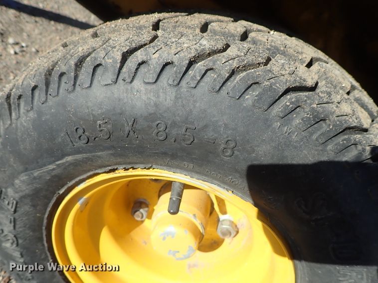 image for item GF9634 2005 Vermeer BC625A wood chipper