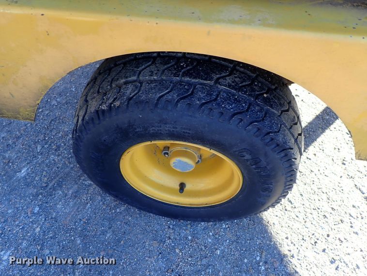 image for item GF9634 2005 Vermeer BC625A wood chipper