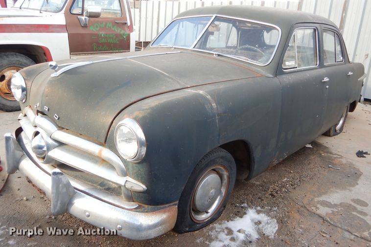 image for item GF9985 1949 Ford sedan