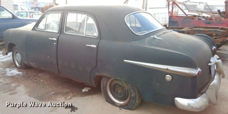 image for item GF9985 1949 Ford sedan