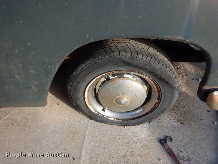 image for item GF9985 1949 Ford sedan