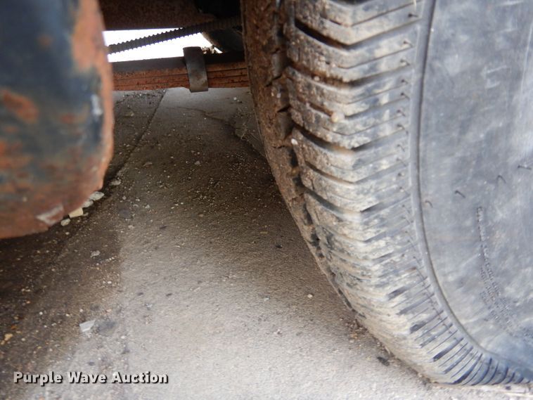 image for item GF9985 1949 Ford sedan