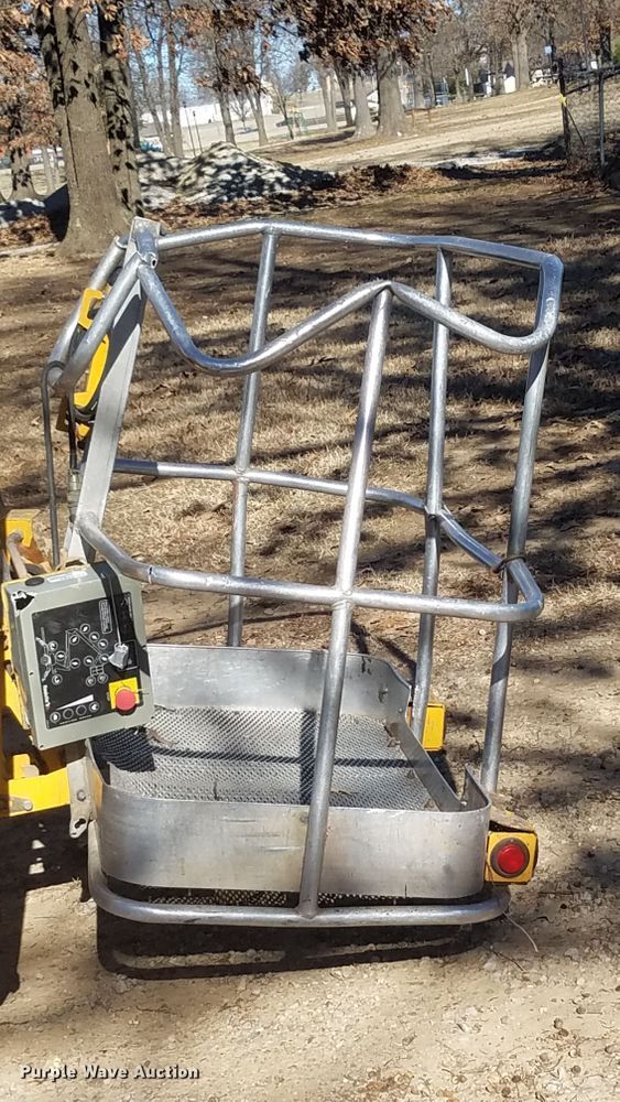 image for item H1249 2009 Bil-Jax 4527A boom lift