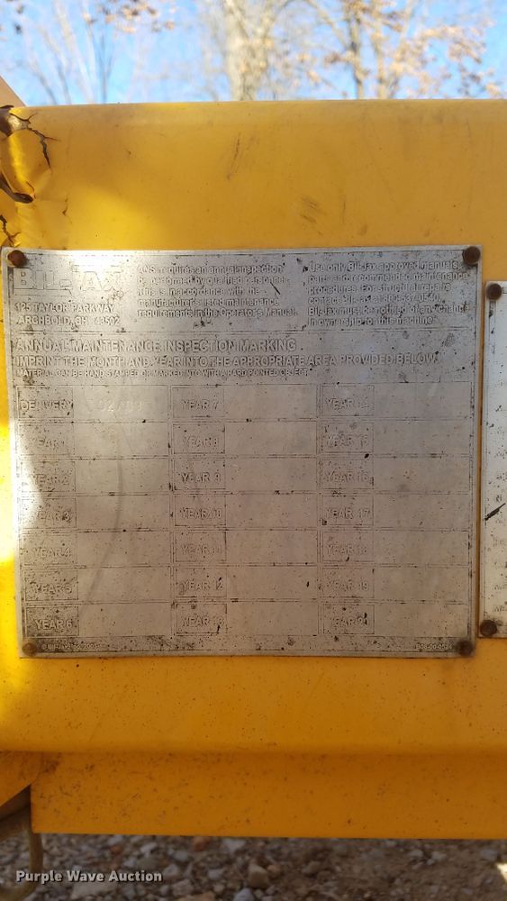 image for item H1249 2009 Bil-Jax 4527A boom lift