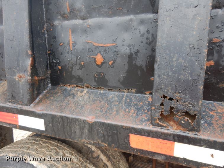 image for item BF9972 1995 International 4900 dump truck