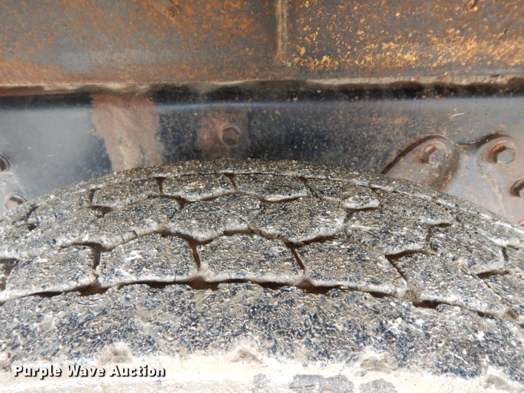 image for item BF9972 1995 International 4900 dump truck