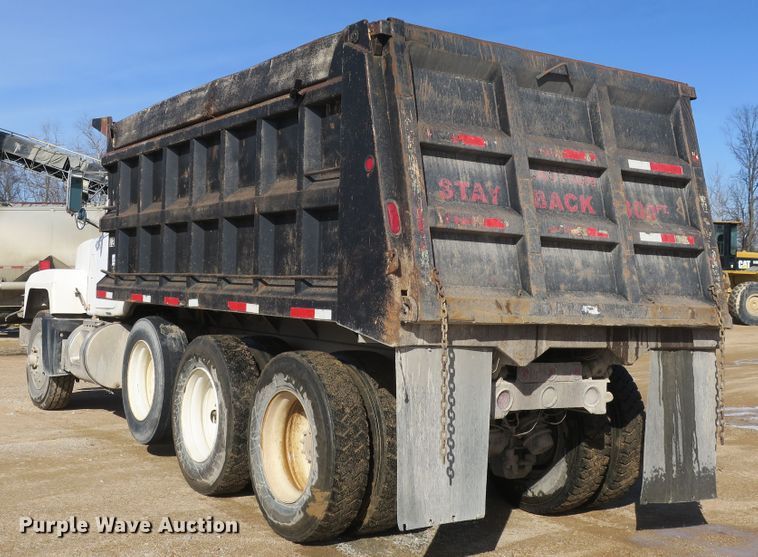 image for item DB10053 1999 Mack RD690S dump truck