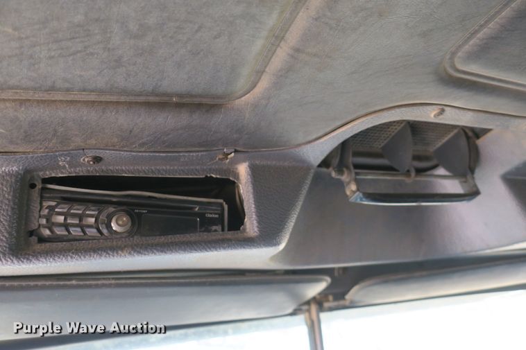 image for item DB10053 1999 Mack RD690S dump truck