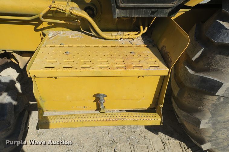 image for item DB10054 1994 Caterpillar 426B backhoe