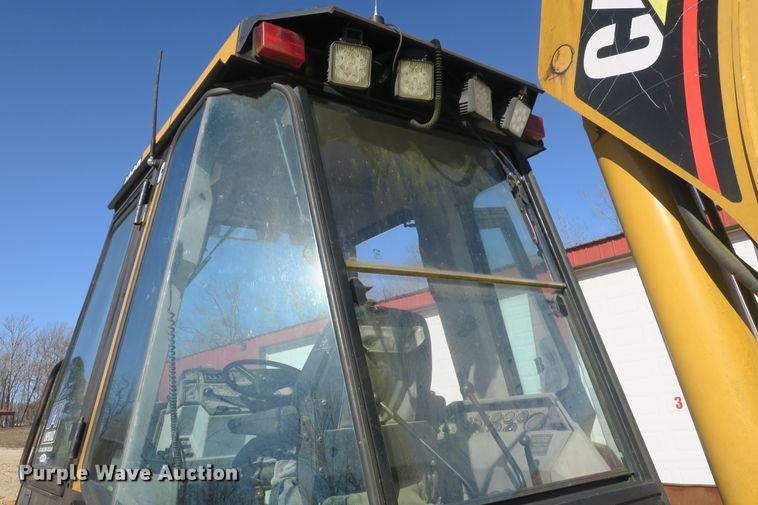image for item DB10054 1994 Caterpillar 426B backhoe