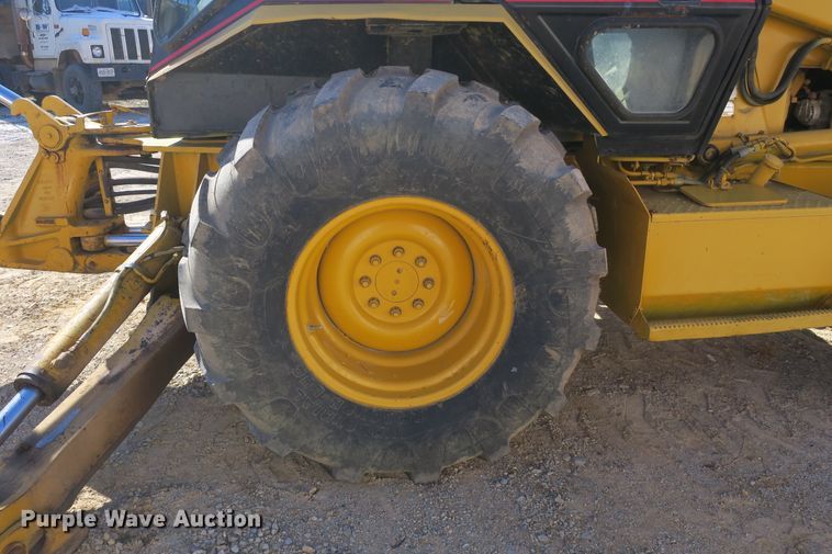 image for item DB10054 1994 Caterpillar 426B backhoe