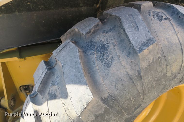 image for item DB10054 1994 Caterpillar 426B backhoe