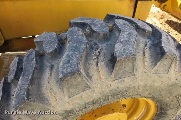 image for item DB10054 1994 Caterpillar 426B backhoe
