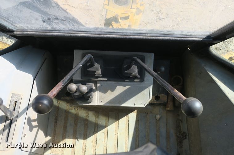 image for item DB10054 1994 Caterpillar 426B backhoe