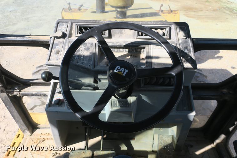 image for item DB10054 1994 Caterpillar 426B backhoe