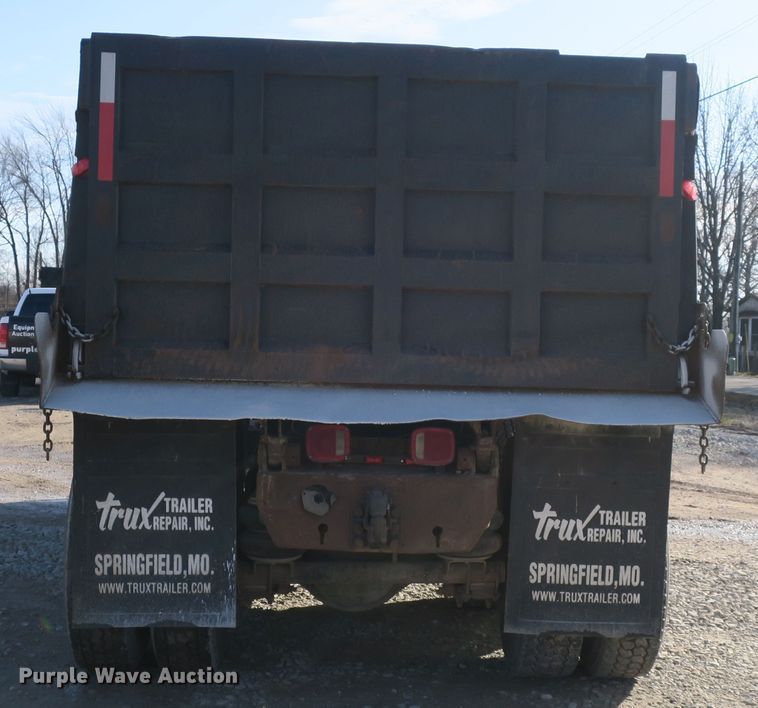 image for item DB10067 1986 Freightliner FLC dump truck