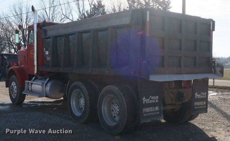 image for item DB10067 1986 Freightliner FLC dump truck