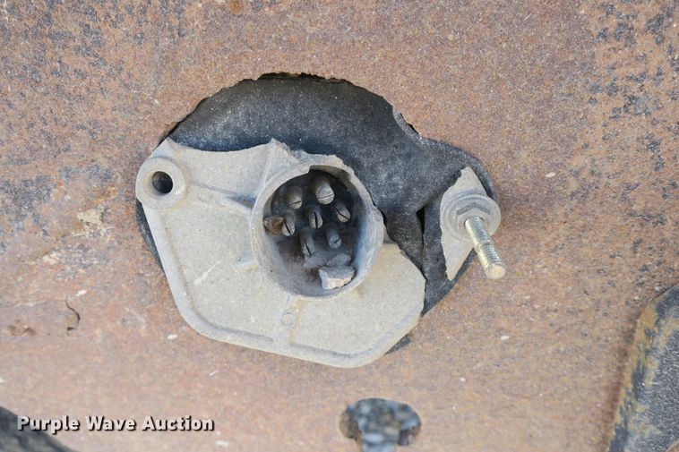 image for item DB10067 1986 Freightliner FLC dump truck