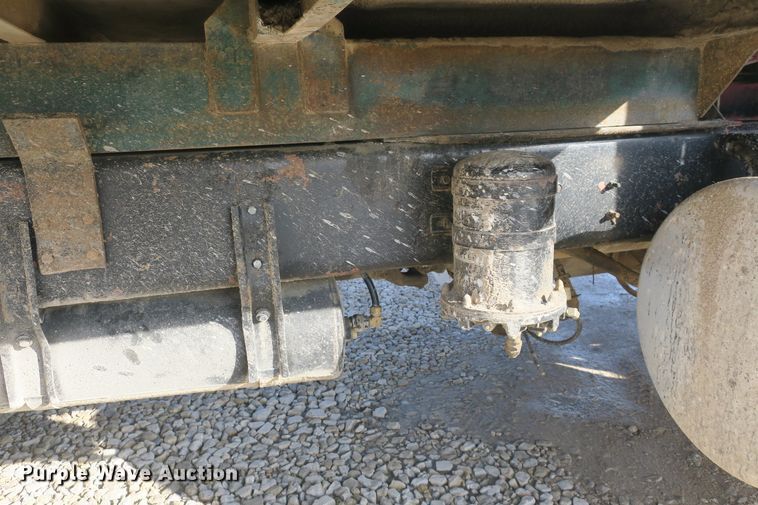 image for item DB10067 1986 Freightliner FLC dump truck