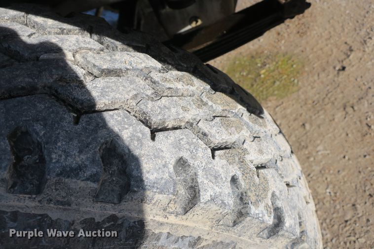 image for item DB10067 1986 Freightliner FLC dump truck