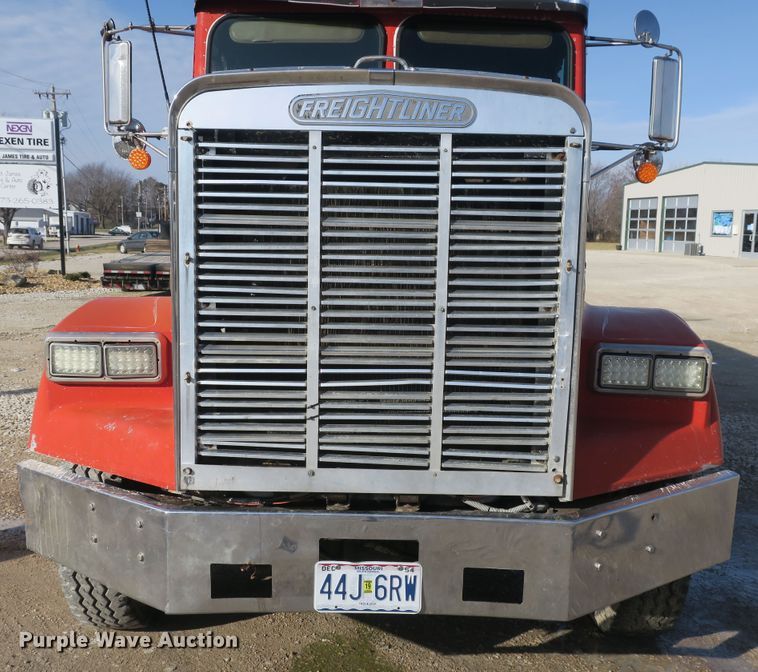 image for item DB10067 1986 Freightliner FLC dump truck