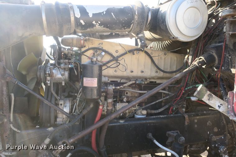 image for item DB10067 1986 Freightliner FLC dump truck