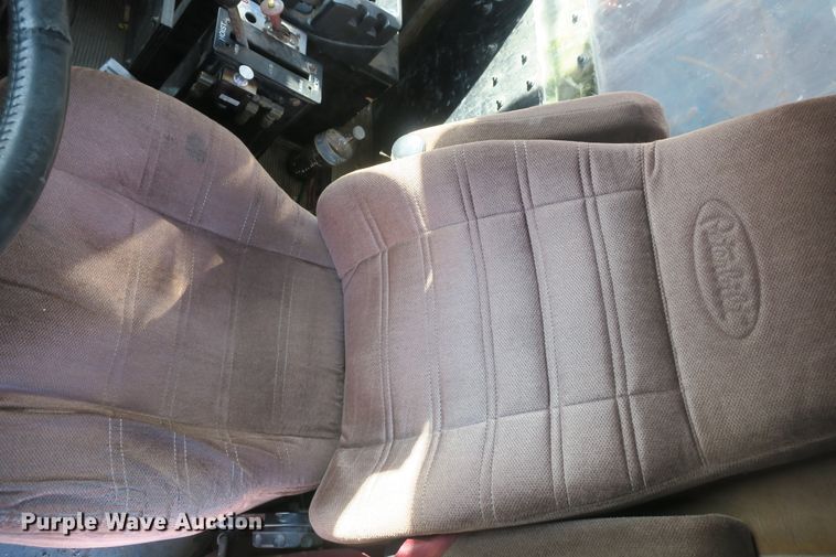 image for item DB10067 1986 Freightliner FLC dump truck