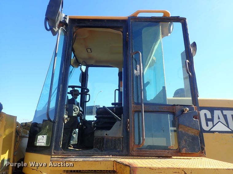 image for item DC3355 1998 Caterpillar 938G wheel loader