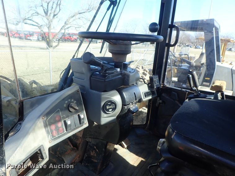 image for item DC3355 1998 Caterpillar 938G wheel loader