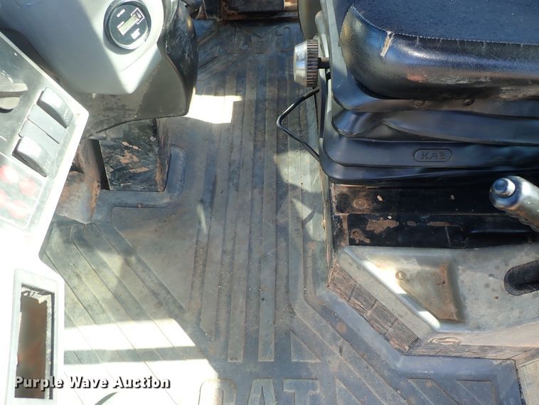 image for item DC3355 1998 Caterpillar 938G wheel loader