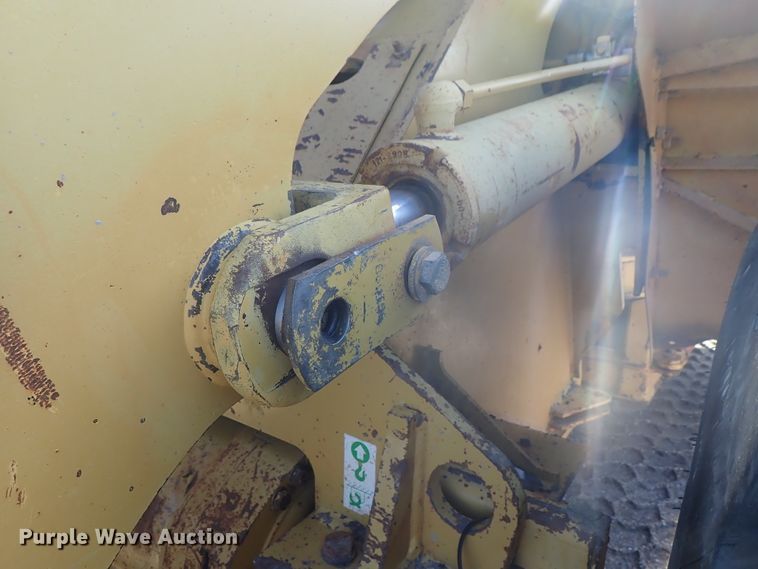 image for item DC3355 1998 Caterpillar 938G wheel loader