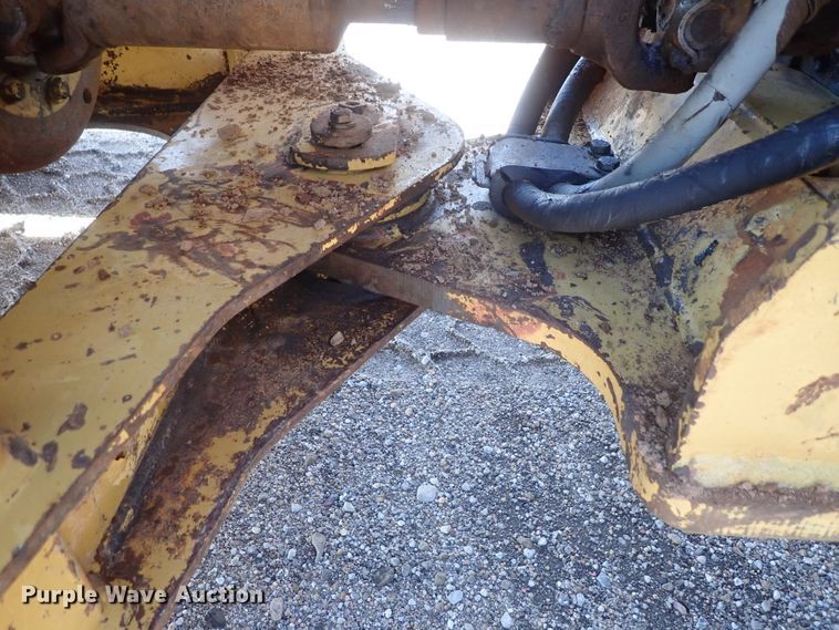 image for item DC3355 1998 Caterpillar 938G wheel loader