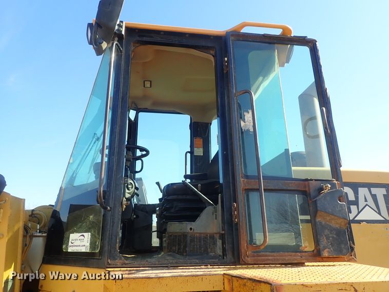 image for item DC3355 1998 Caterpillar 938G wheel loader