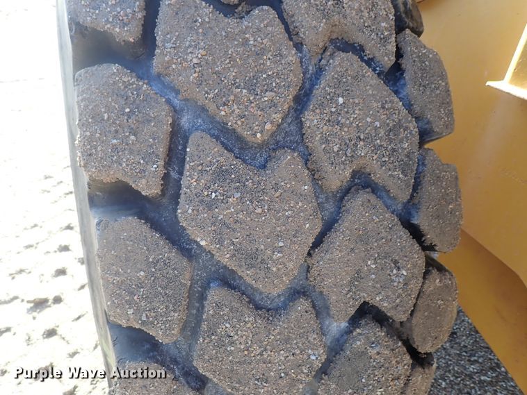image for item DC3355 1998 Caterpillar 938G wheel loader