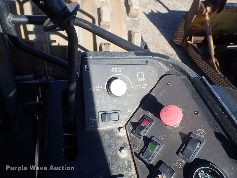 image for item DC3356 1997 Ingersoll Rand SD-115F single drum vibratory roller