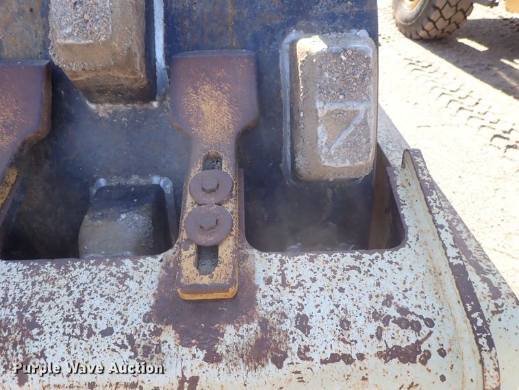 image for item DC3356 1997 Ingersoll Rand SD-115F single drum vibratory roller