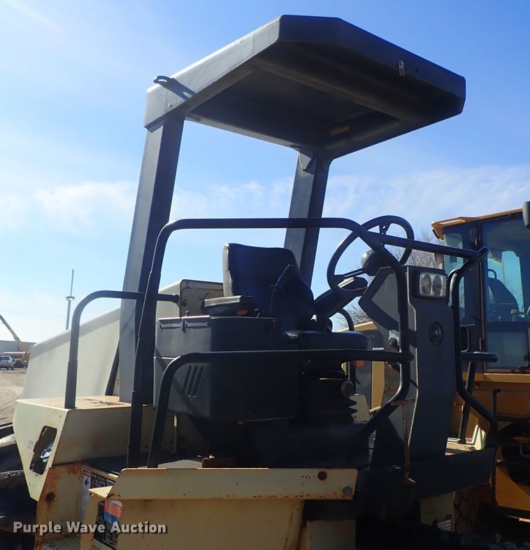 image for item DC3356 1997 Ingersoll Rand SD-115F single drum vibratory roller