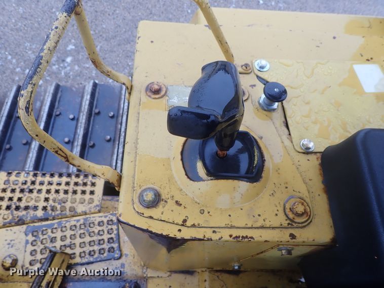 image for item DC3358 1987 Caterpillar D5H LGP dozer